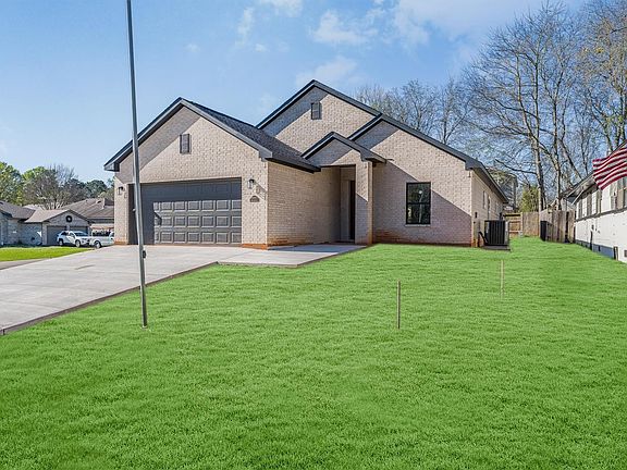 4th image of 10703 Hillside Dr