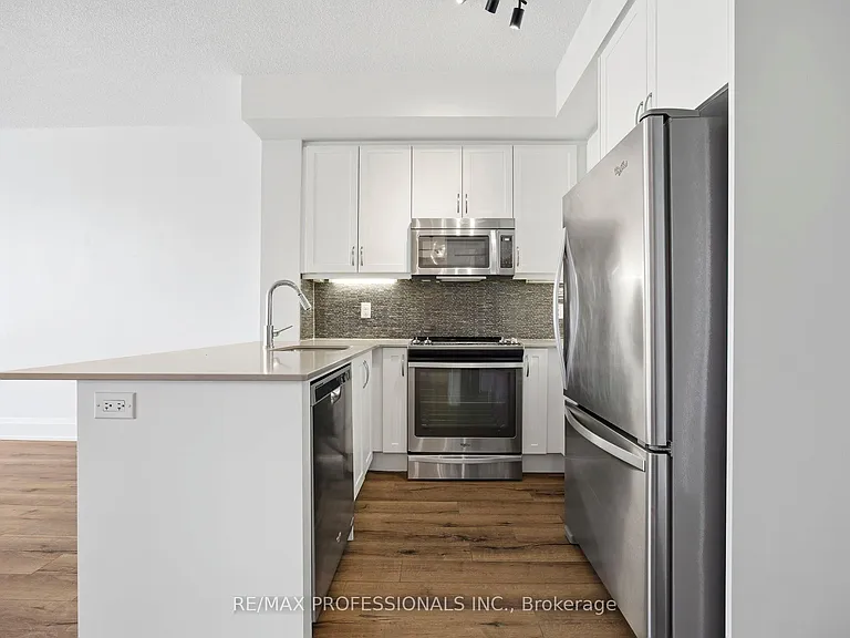 2 Old Mill Dr #612 — Photo 9