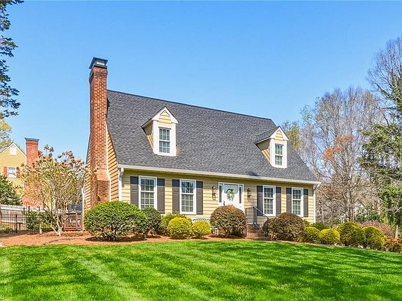 3rd image of 5639 Bassford Ct