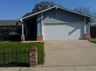 3361 Claremont Ave, Clovis, CA 93611