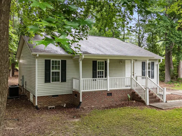 627 Gaslight Trl, Wendell, NC 27591