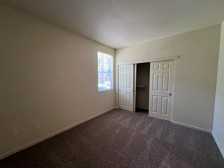 5201 Laguna Oaks Dr #181 — Photo 7