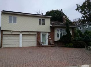 3075 Ira Rd, Bellmore, NY 11710