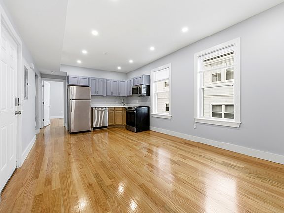 3rd image of 30 Campbell Ave #2