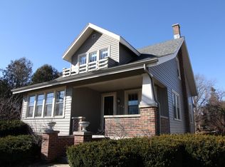 208 S Wisconsin Dr, Howards Grove, WI 53083