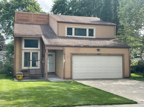 2270 Gettysburg Dr, Aurora, IL 60506