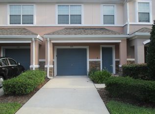 525 Sunstone Ct, Orange Park, FL 32065