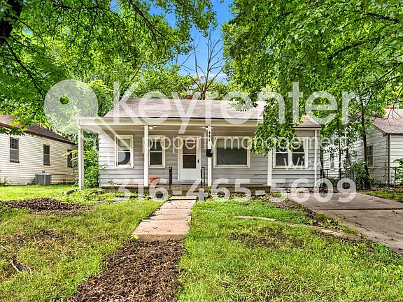 2nd image of 915 N Harding Ave