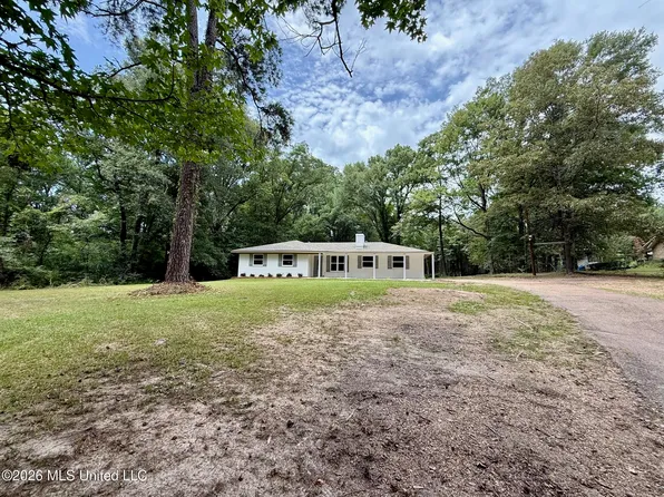 113 Shannon Trey Ln, Florence, MS 39073