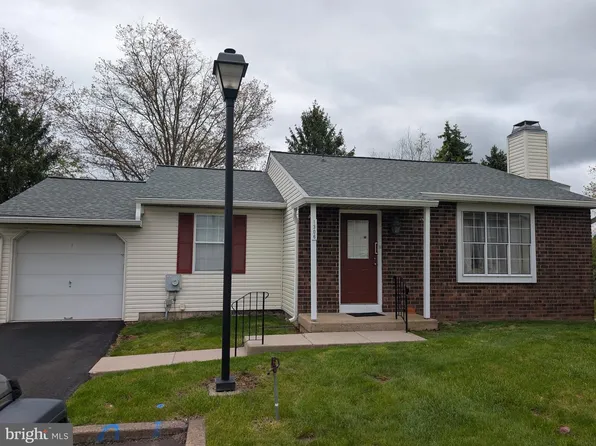 1306 Fairbourne Ct, Lansdale, PA 19446