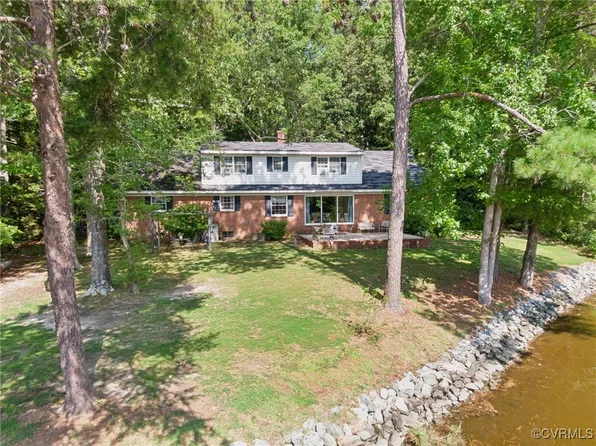 239 Spencers Creek Ln, Heathsville, VA 22473