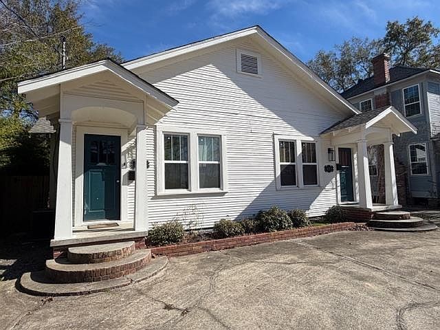 1st image of 1615 & 1615-1/2 Weincke St
