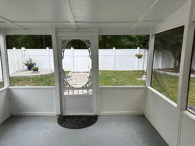 5404 Chatham Hall Dr — Photo 44