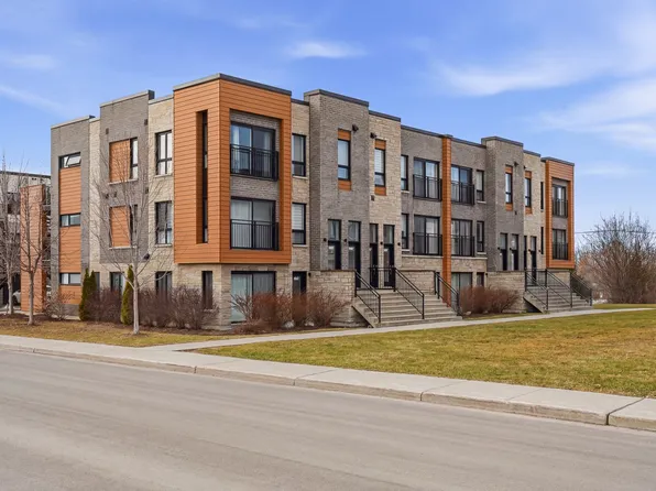 855 Rue Paladeau #859, Laval, QC H7K 0C7