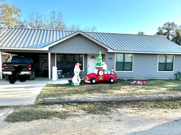 801 Castro St, Uvalde, TX 78801