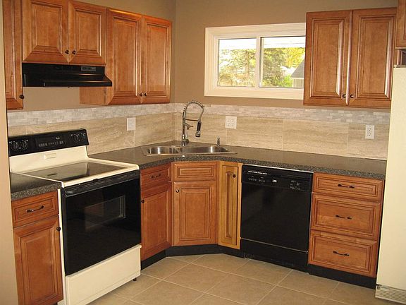 4th image of 1531 Northlawn Dr