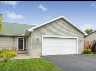 946 Howard St, River Falls, WI 54022