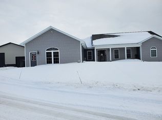 6417 Northwoods Rd, Arcade, NY 14009