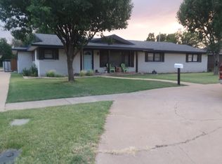 1007 W 10th St, Post, TX 79356