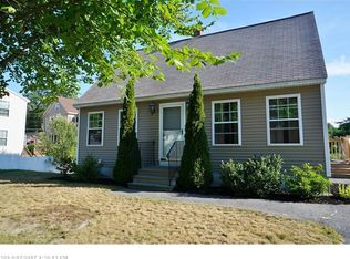 16 Ruby Ln, Portland, ME 04103