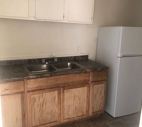 5th image of 245 Herndon St APT B