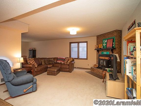 2nd image of 1713 Boswell Dr