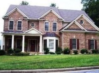 5716 Salisbury Dr, Roanoke, VA 24018
