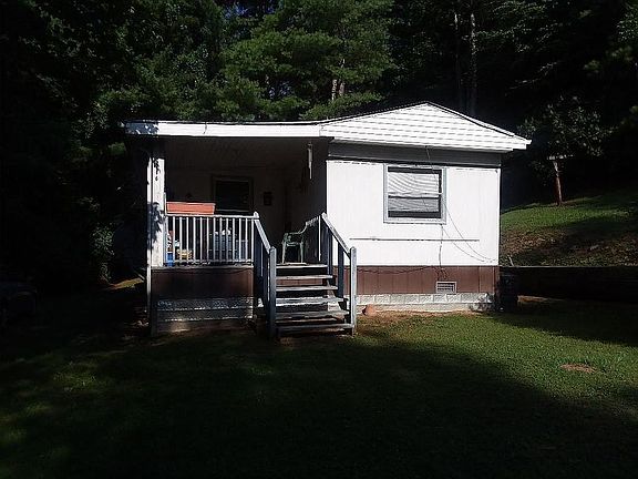 4th image of 246 Baltic Dr