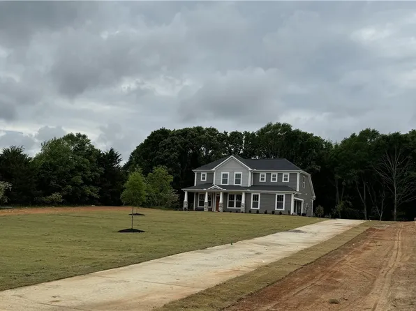 3471 Six Mile Hwy, Central, SC 29360