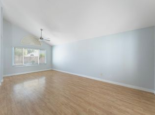 5611 W Blackhawk Dr, Glendale, AZ 85308
