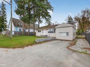 14032 Grosvenor Rd, Surrey, BC