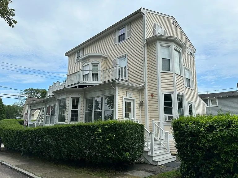 26 Cliff Ave #2 — Photo 1