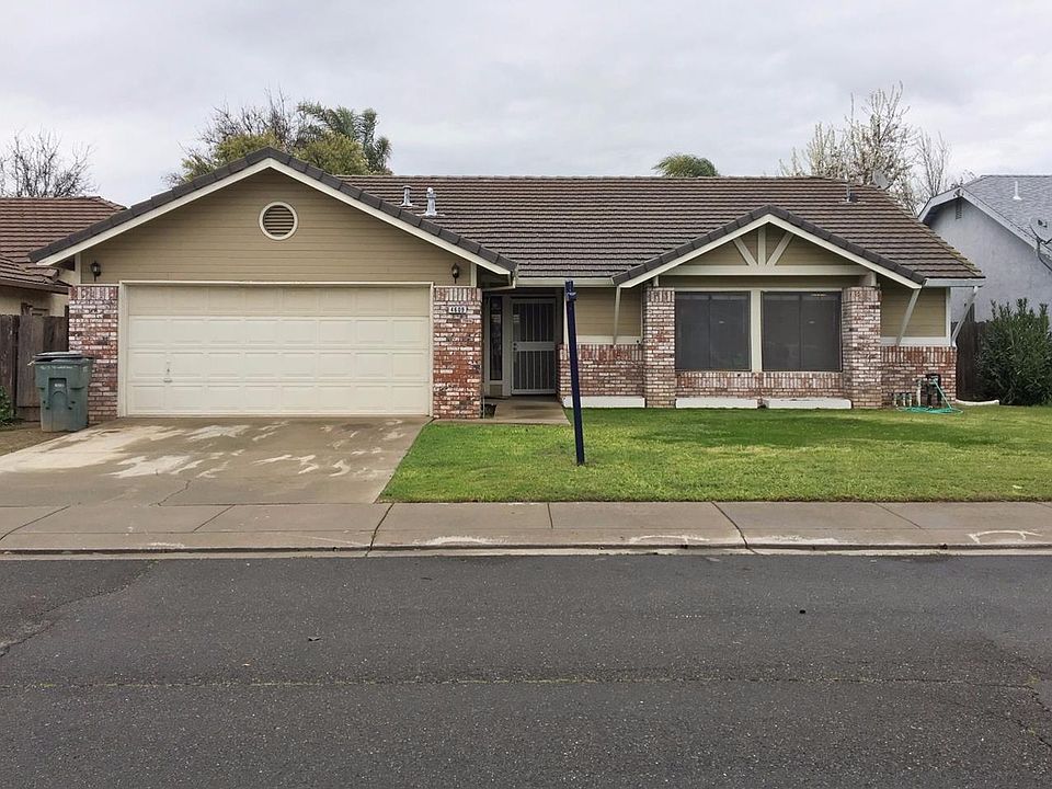 1st image of 4609 Trowbridge Ln