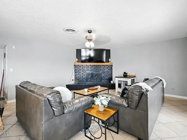 329 Sereno Dr — Photo 8