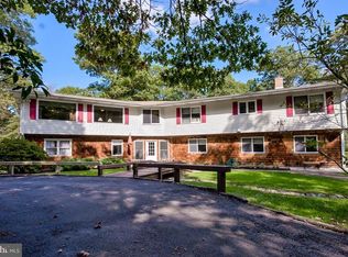 10809 Gambrill Park Rd, Frederick, MD 21702