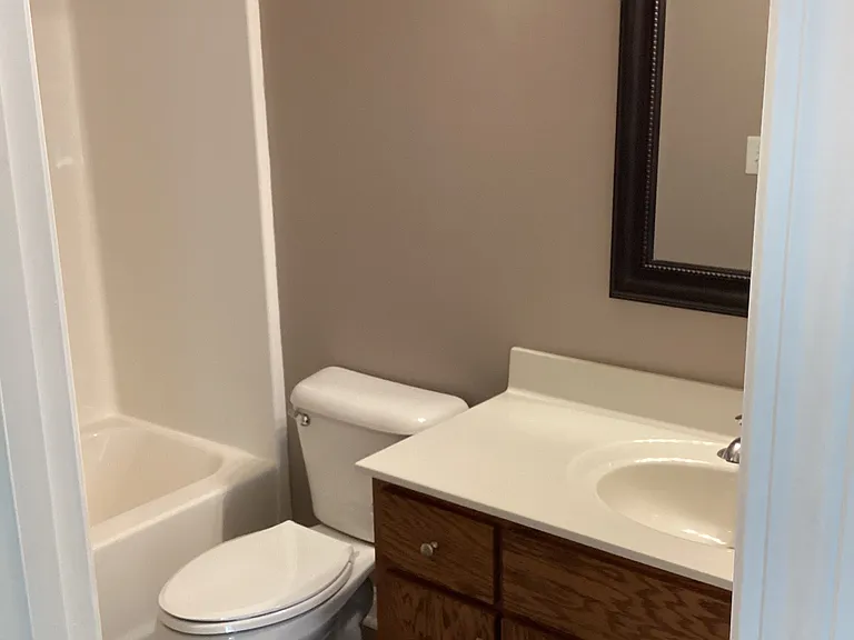 724 E 11th Ave #5 — Photo 8