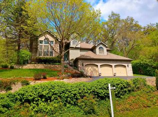 605 Harper Dr, Algonquin, IL 60102