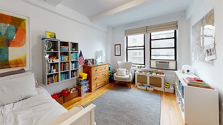 Rented by Bond New York