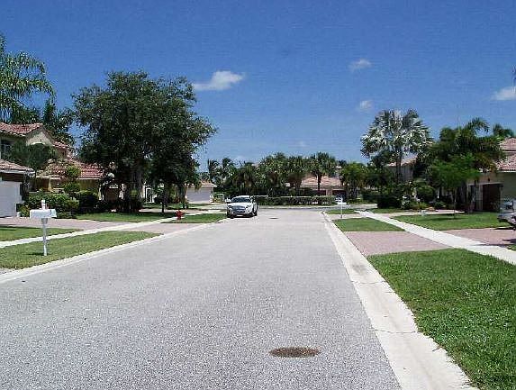 2nd image of 6494 Nikki Way