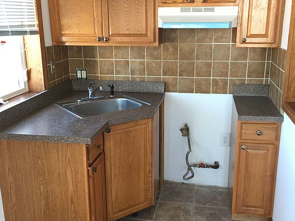 2nd image of 7914 Cypress Ave #3FLR