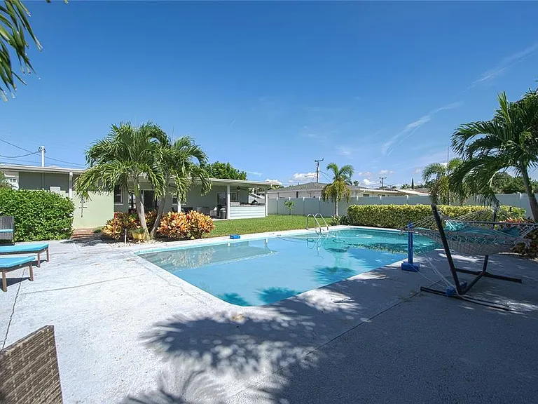 3665 Belle Vista Dr E — Photo 24