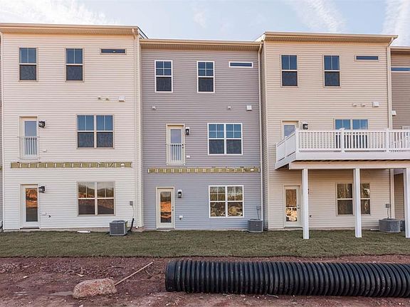 Located on 0028 in Tanyard Cove in Glen Burnie, MD