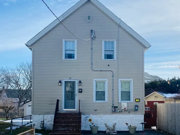 12 Sears St, New Bedford, MA 02740