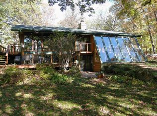 7422 Roberts Rd, Arena, WI 53503
