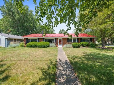 822 Howard St, Elyria, OH, 44035
