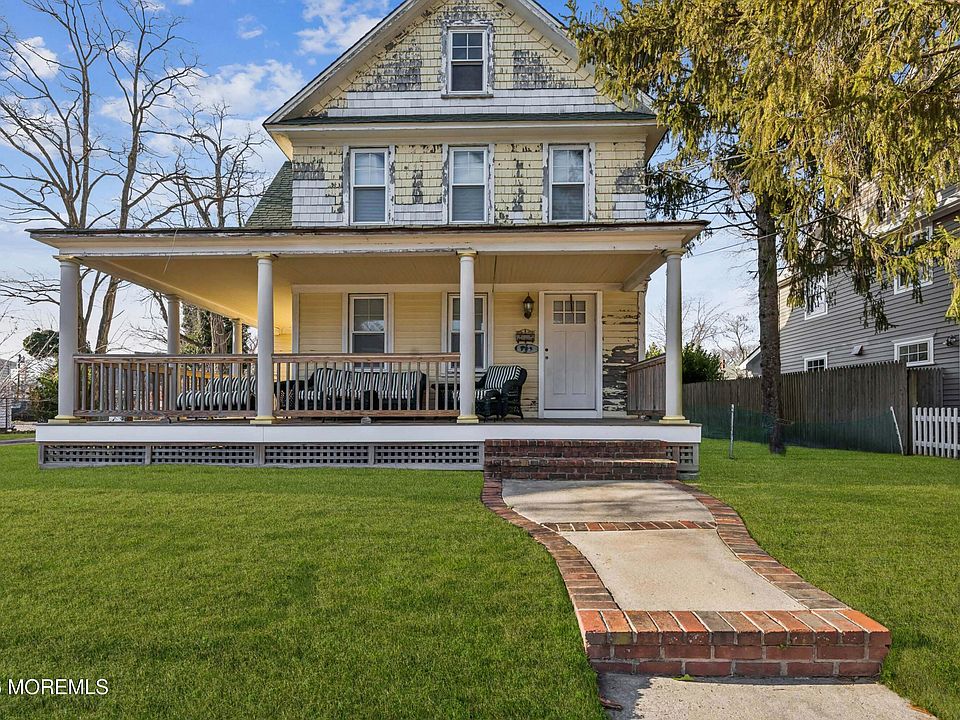 1st image of 909 Arnold Avenue