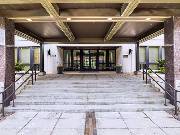 3rd image of 4730 Park Commons Dr Unit 218