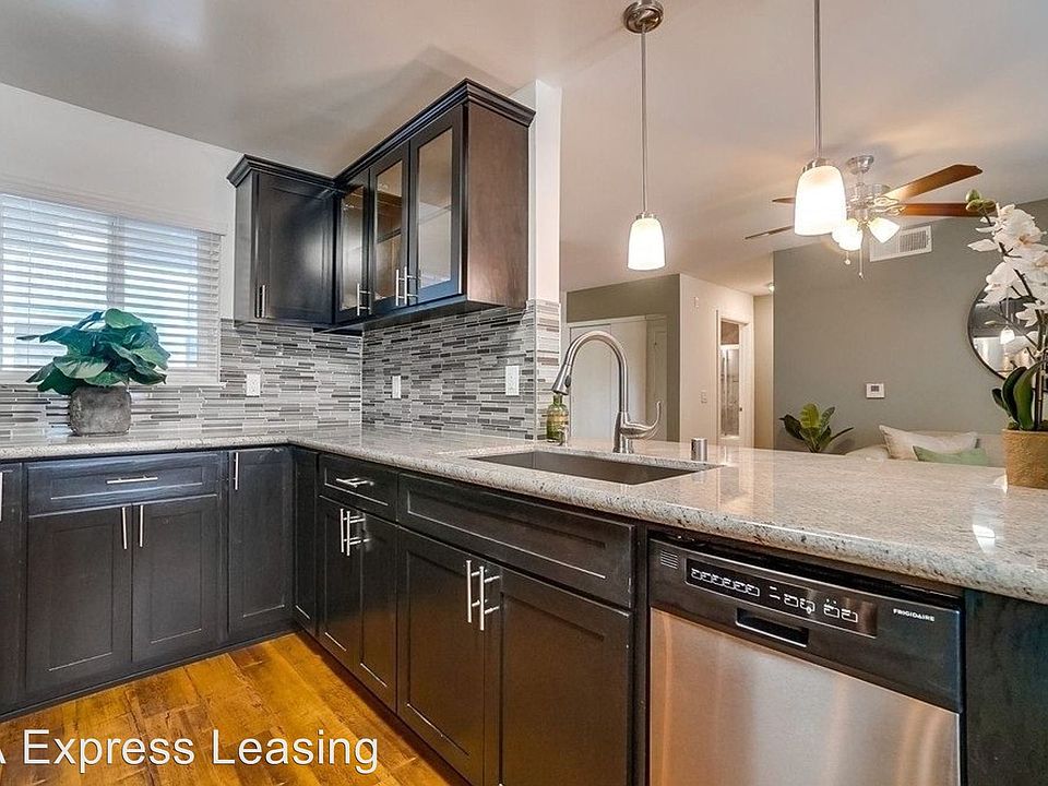 1st image of 821 Austin Ave APT 108