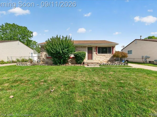 33494 Unicorn Ct, Westland, MI 48186