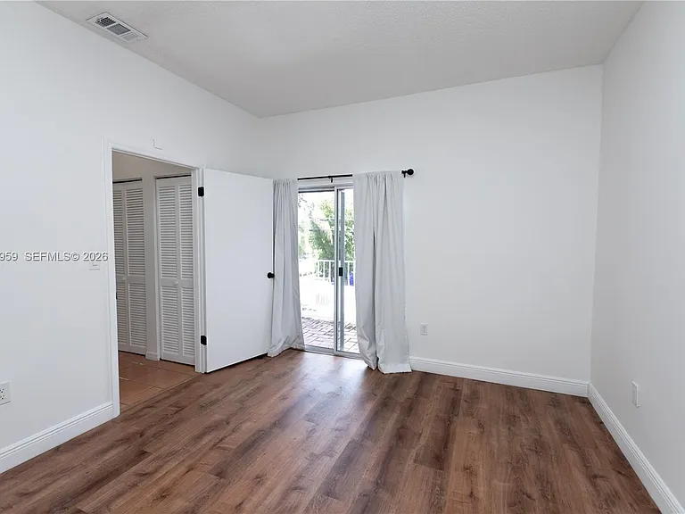 3007 Bird Ave #11 — Photo 4